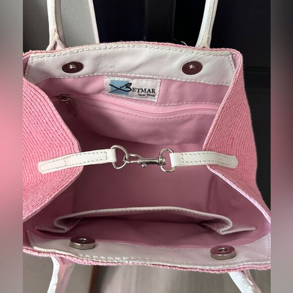 Betmar New York Pink Straw Purse with White Leather Handles - Picture 3 of 6